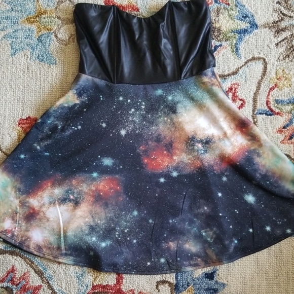 Galaxy Dress - Picture 1 of 3